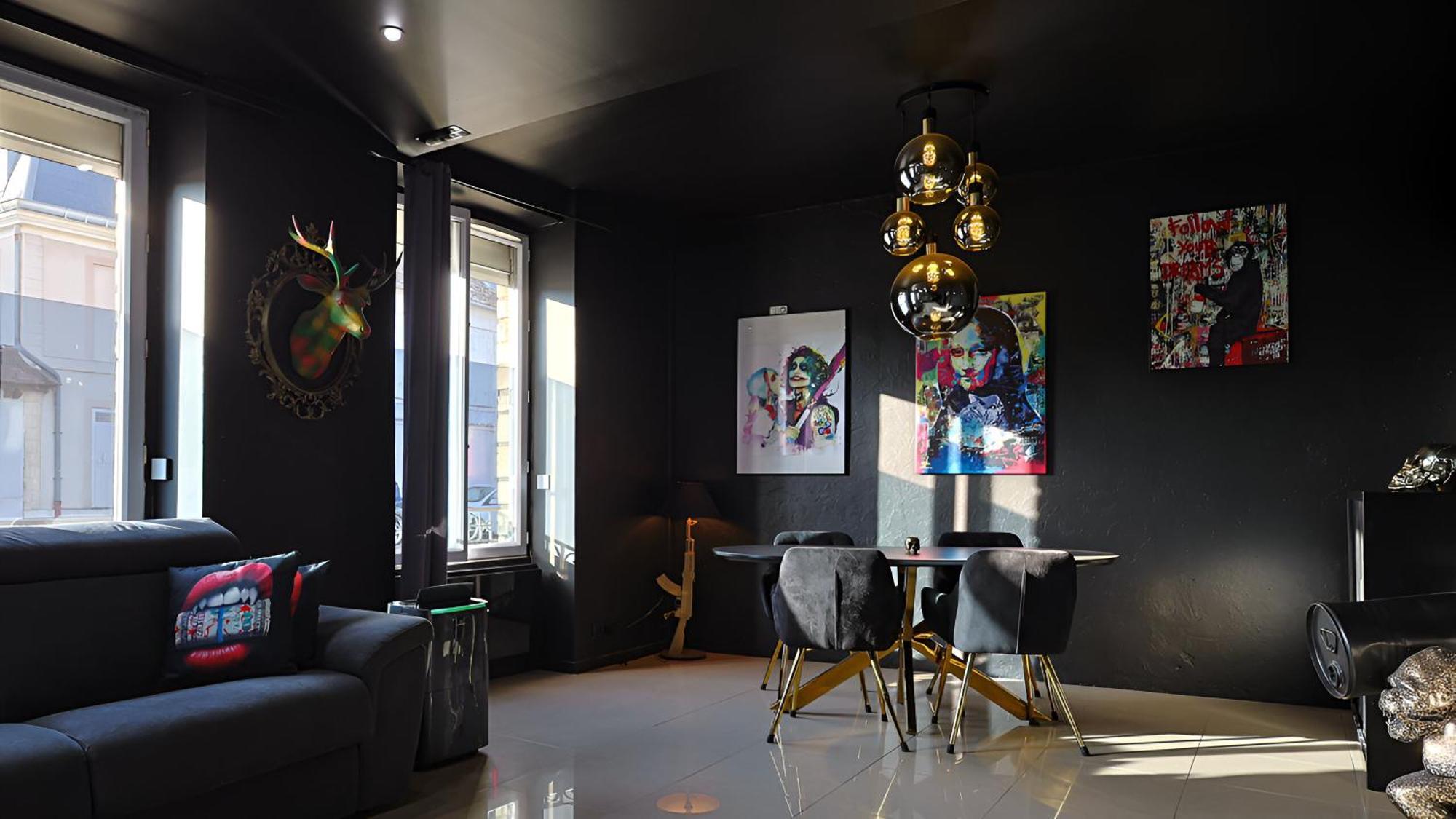 Appartement Pop Art - Asterix,Cdg,Chantilly,Disney La Chapelle-en-Serval Exterior foto